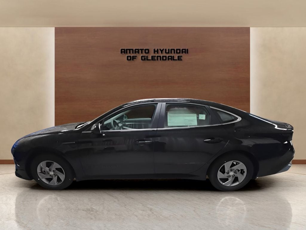 New 2026 Hyundai Sonata SE Sedan