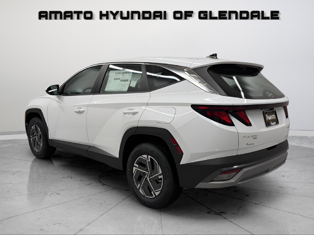 New 2026 Hyundai Tucson Hybrid Blue SE SUV