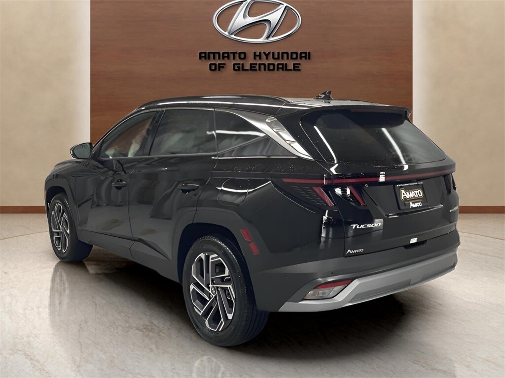 2025 Hyundai Tucson Hybrid Limited photo 3