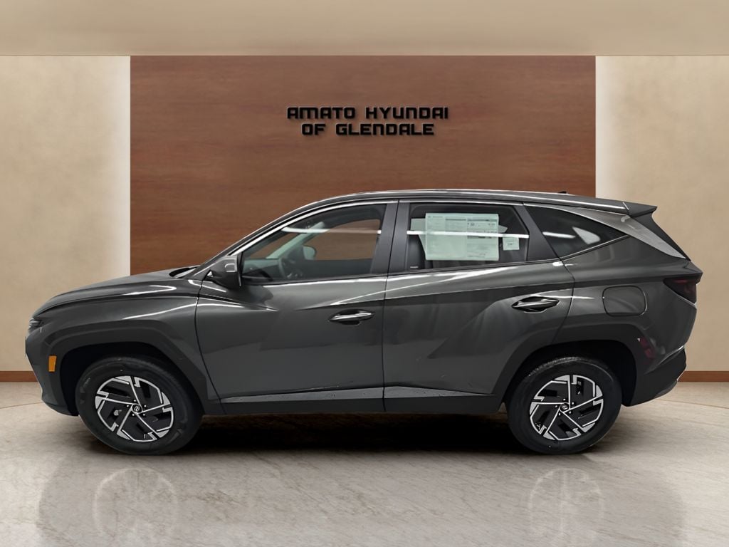 New 2026 Hyundai Tucson Hybrid Blue SE SUV