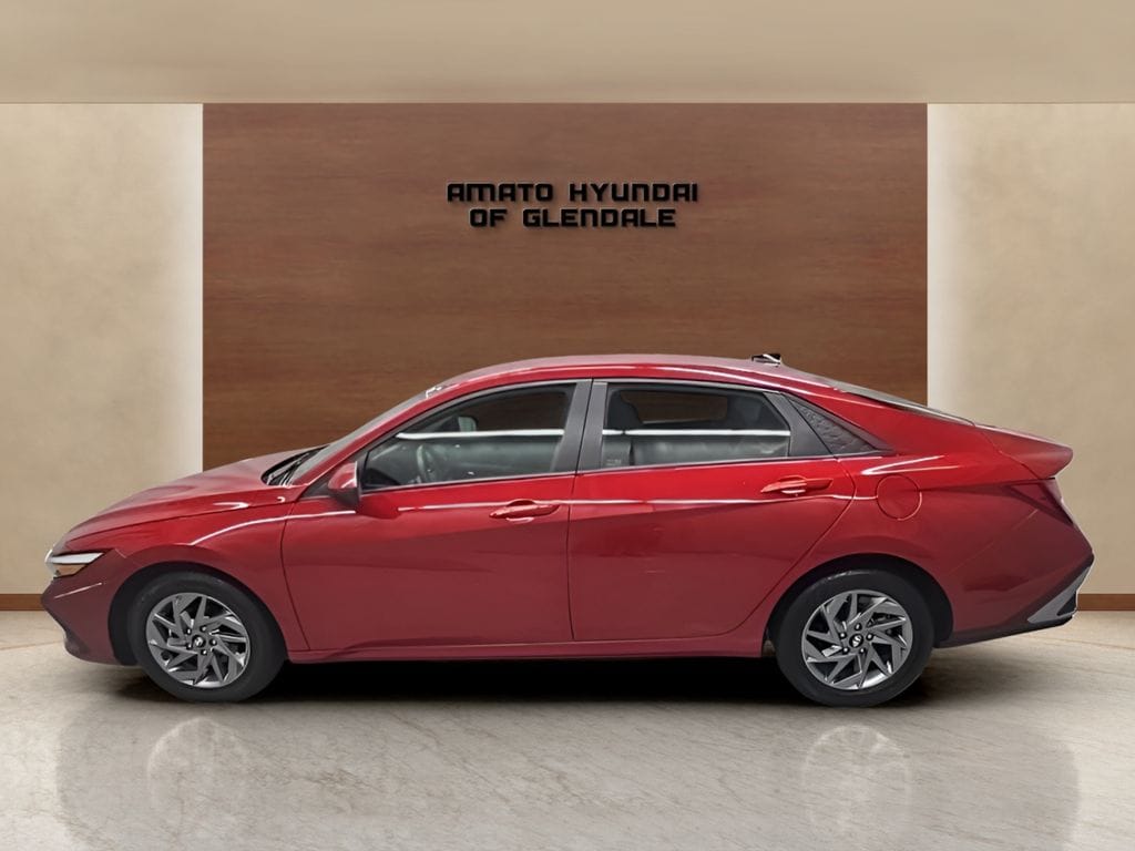 Used 2024 Hyundai Elantra SEL Sedan