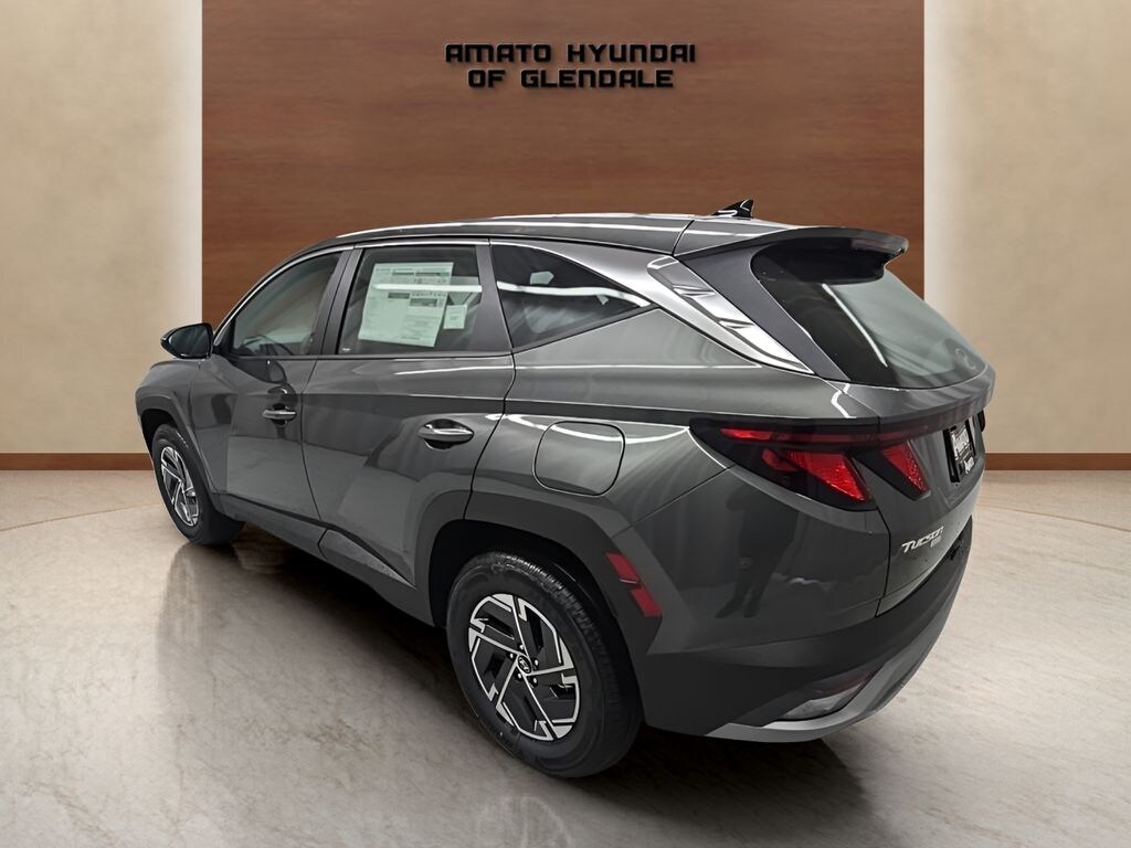 New 2026 Hyundai Tucson Hybrid Blue SE SUV