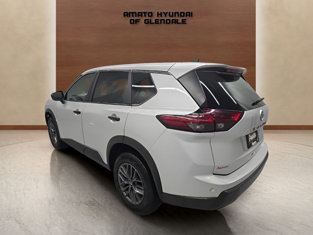 Used 2024 Nissan Rogue S SUV
