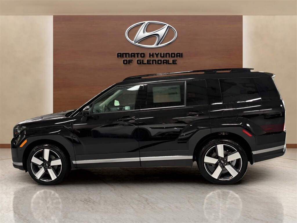 2025 Hyundai Santa Fe Limited photo 3