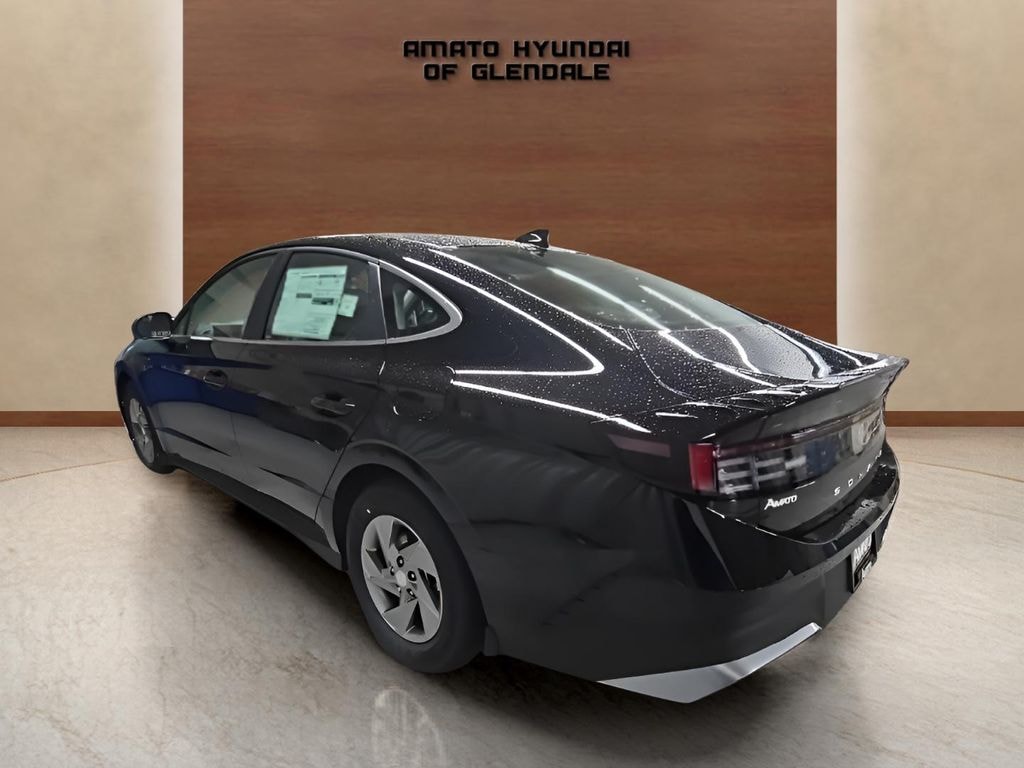 New 2026 Hyundai Sonata SE Sedan