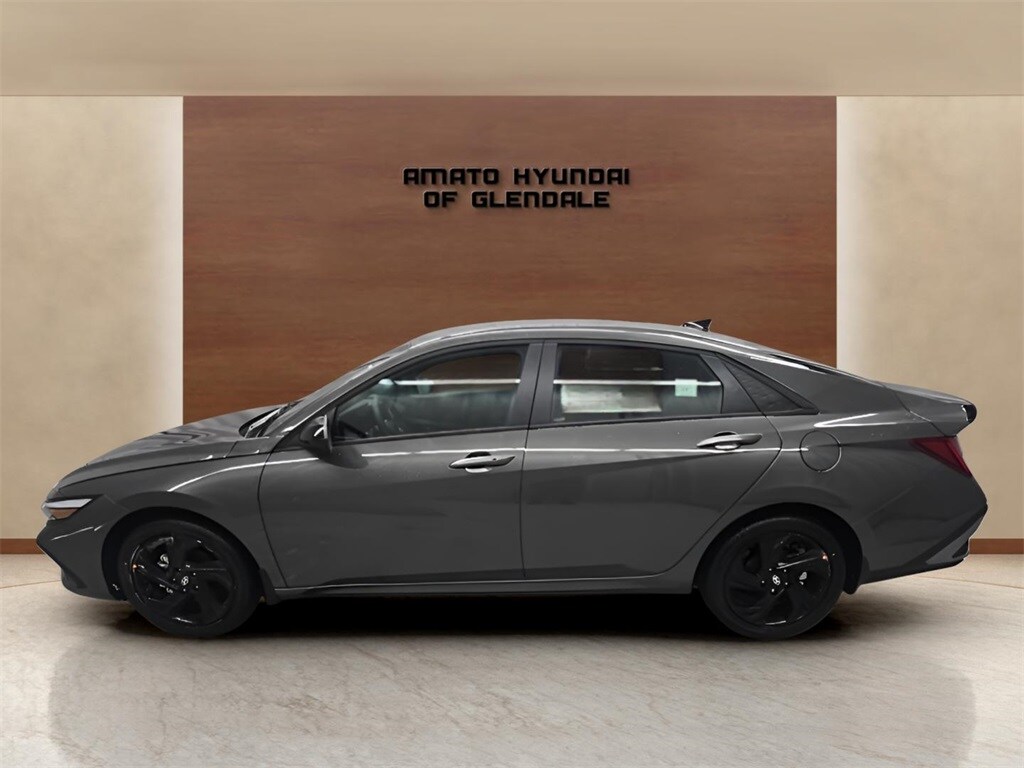 New 2026 Hyundai Elantra Hybrid SEL Sport Sedan