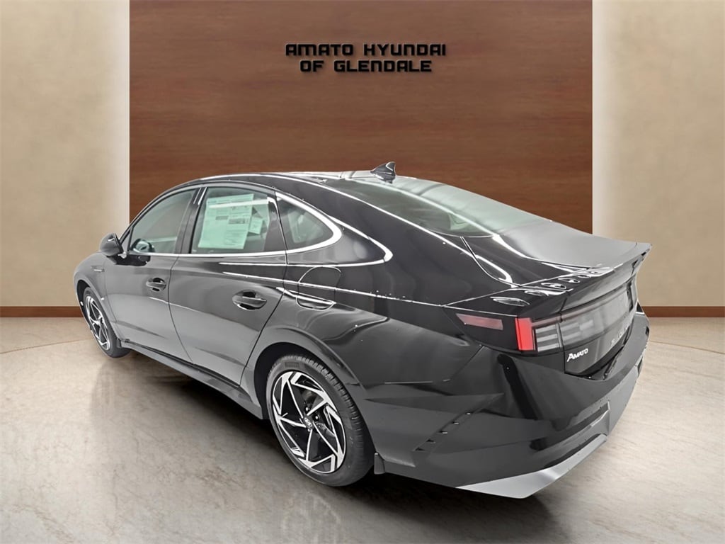 New 2026 Hyundai Sonata SEL Sport Sedan