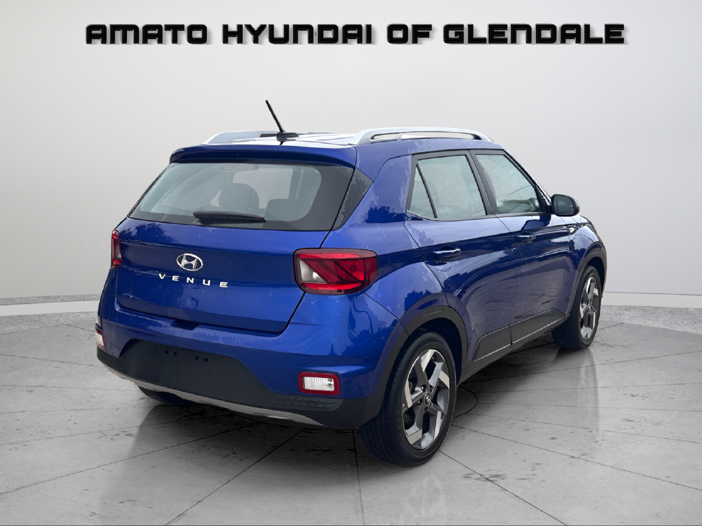 Certified 2025 Hyundai