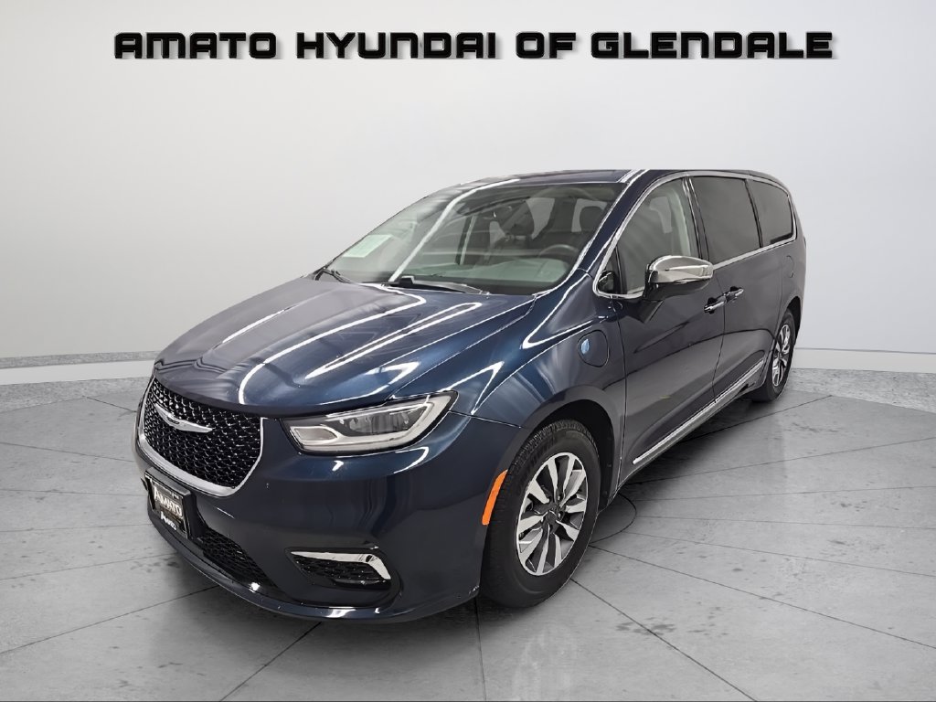  Chrysler Pacifica Hybrid