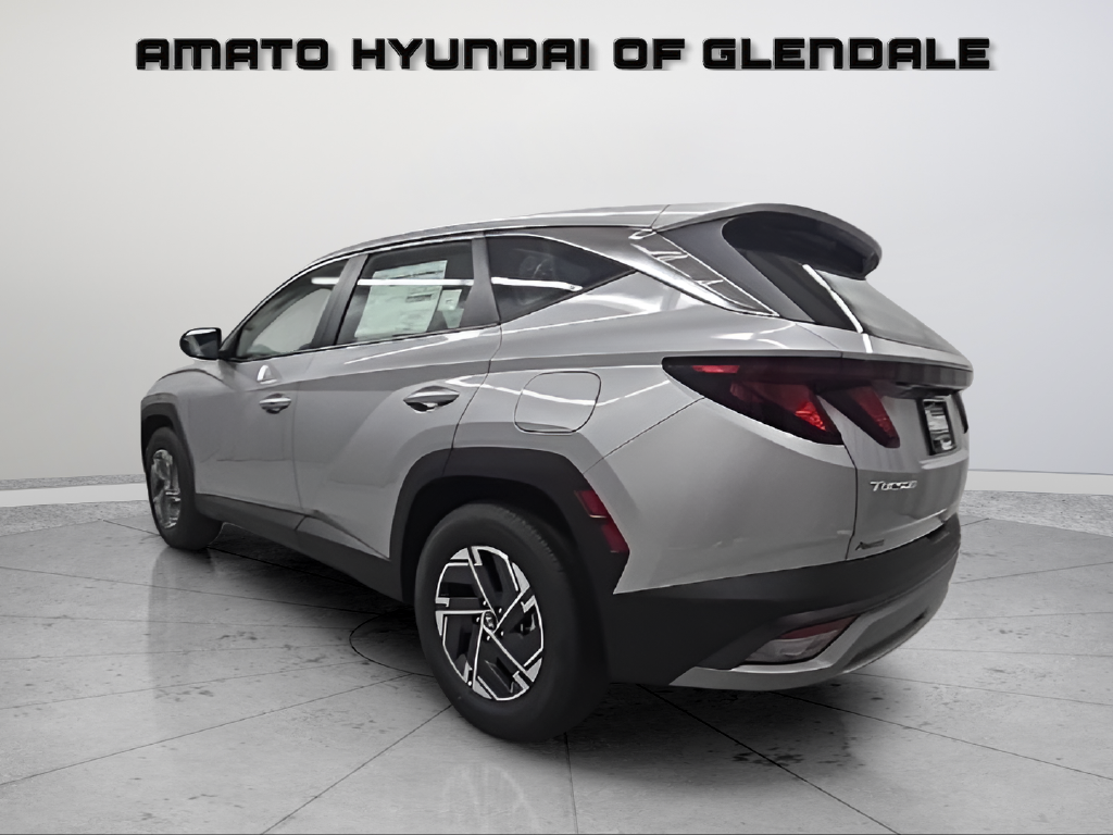 New 2026 Hyundai Tucson Hybrid SE SUV