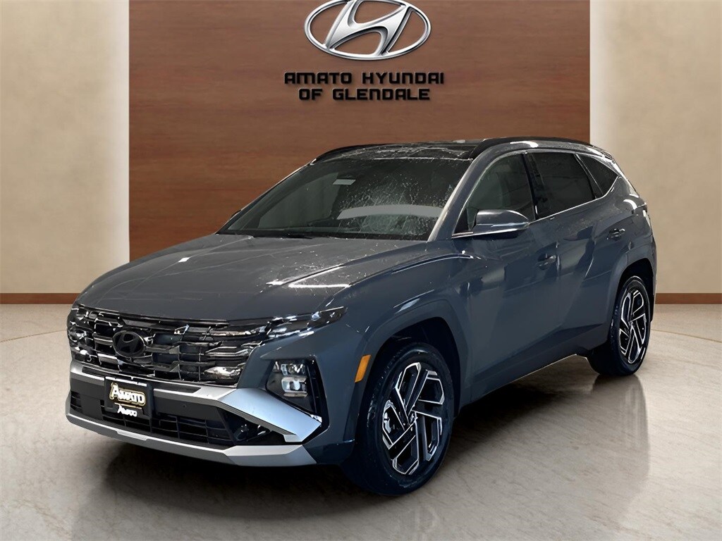 2025 Hyundai Tucson Limited photo 2