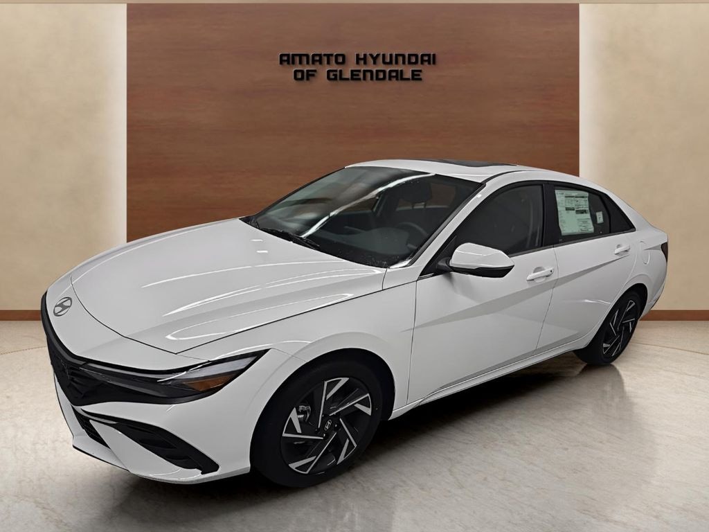 New 2026 Hyundai Elantra Limited Sedan