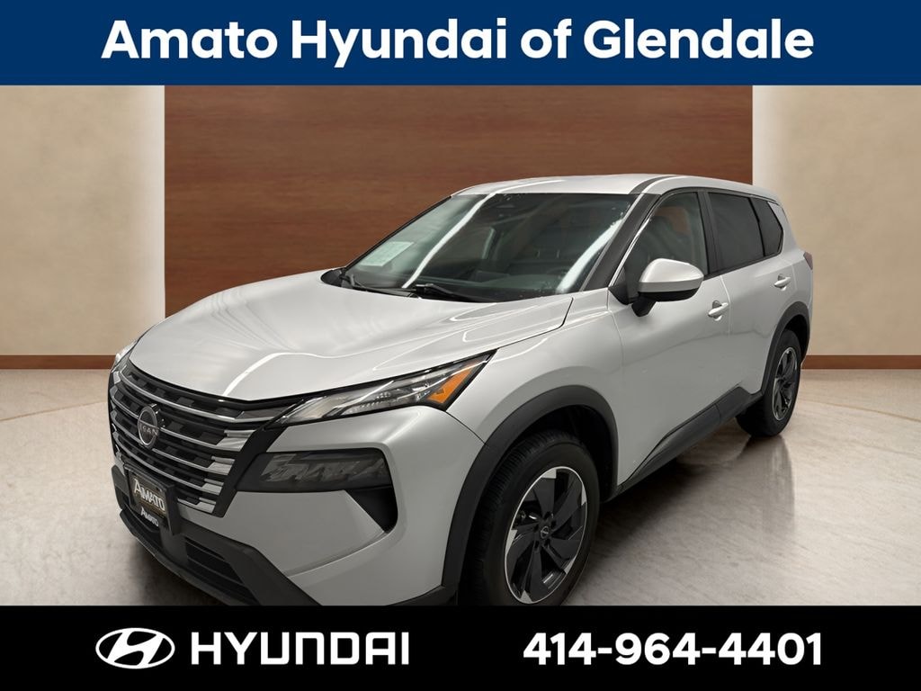 Used 2024 Nissan Rogue SV SUV