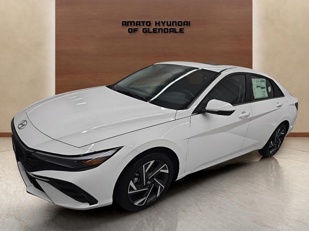 New 2026 Hyundai Elantra Limited Sedan
