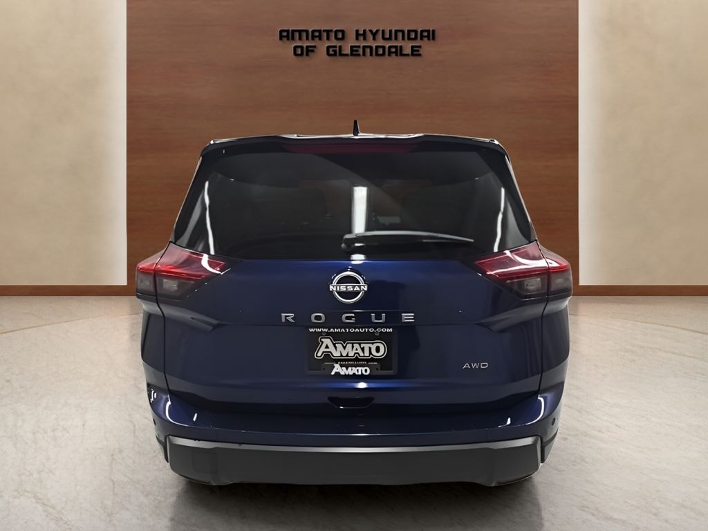 Used 2025 Nissan Rogue SV SUV
