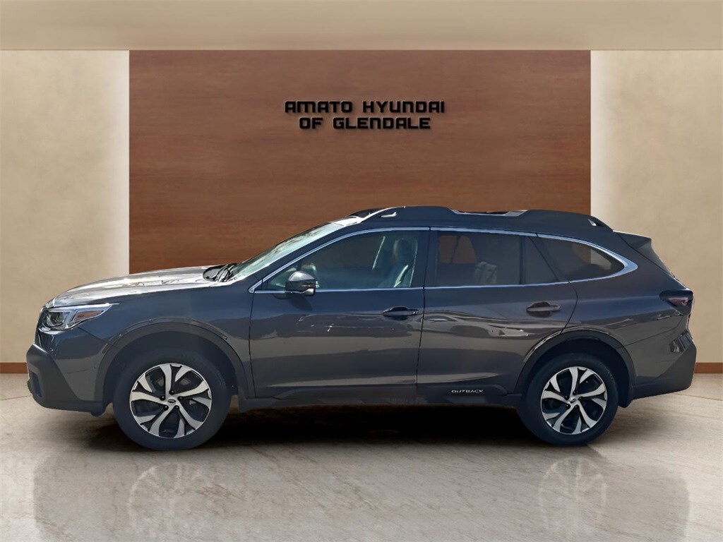 2022 Subaru Outback Limited photo 2
