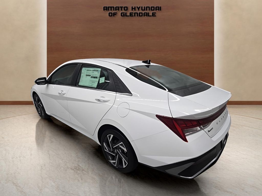 New 2026 Hyundai Elantra Limited Sedan