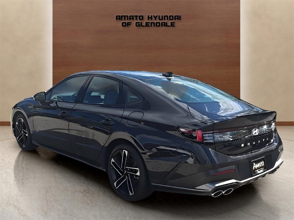 2024 Hyundai Sonata N Line photo 3