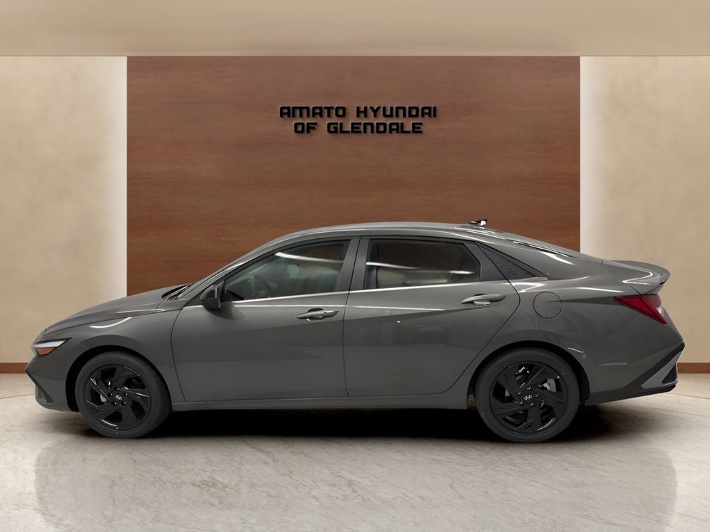 New 2026 Hyundai Elantra SEL Sport Sedan