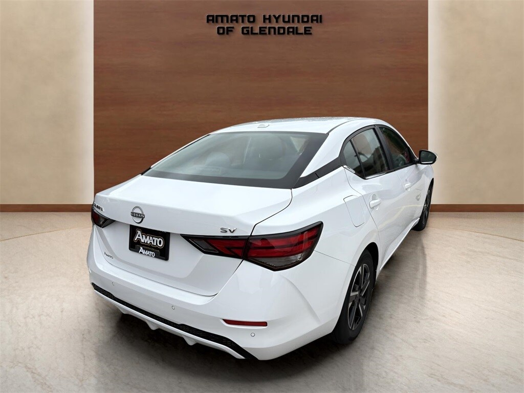 2024 Nissan Sentra SV photo 2