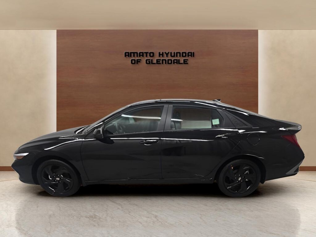 New 2026 Hyundai Elantra Hybrid SEL Sport Sedan