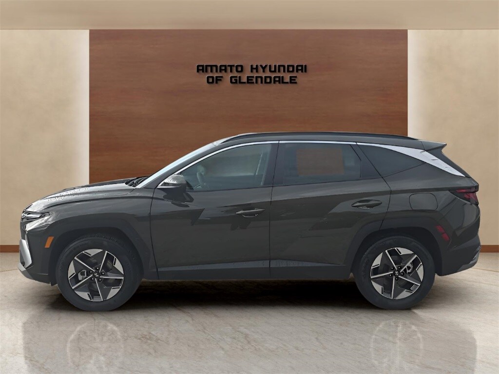 2026 Hyundai Tucson SEL photo 2