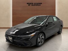 2026 Hyundai Elantra Limited Sedan
