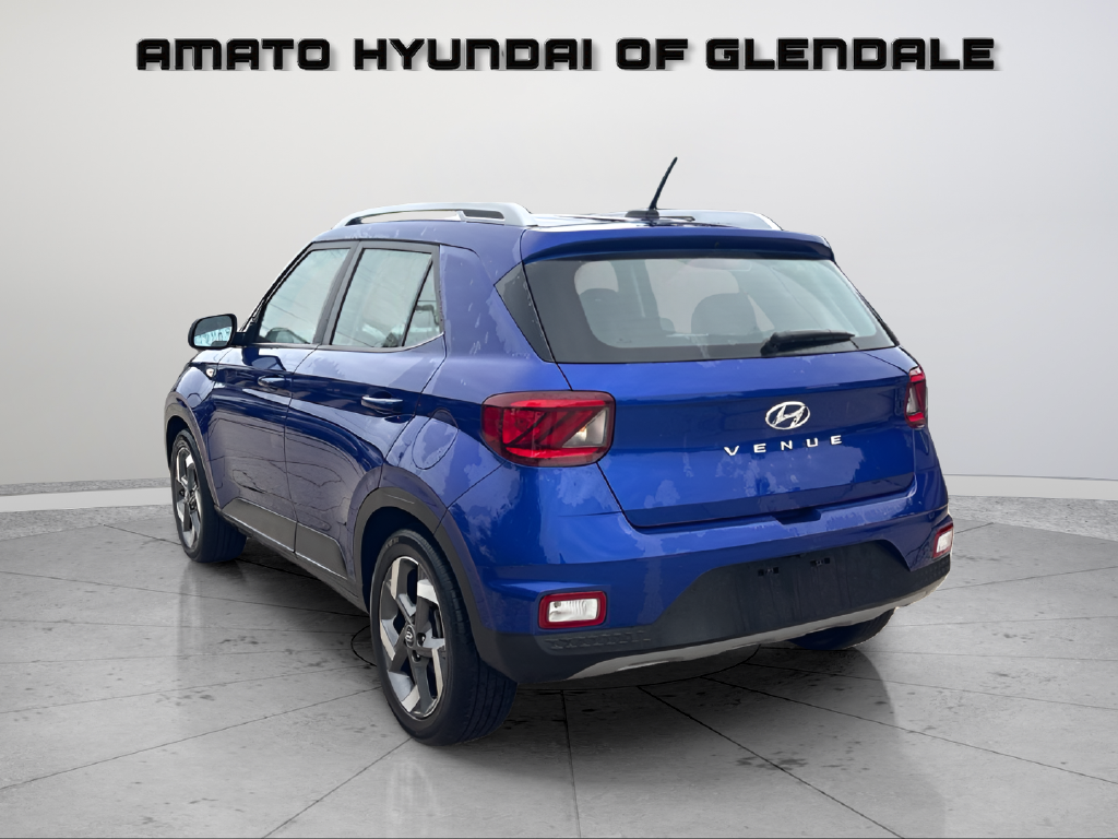 Certified 2025 Hyundai