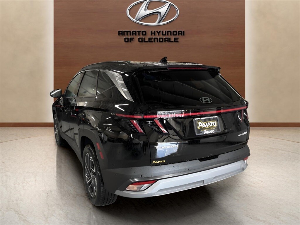 2025 Hyundai Tucson Hybrid Limited photo 4