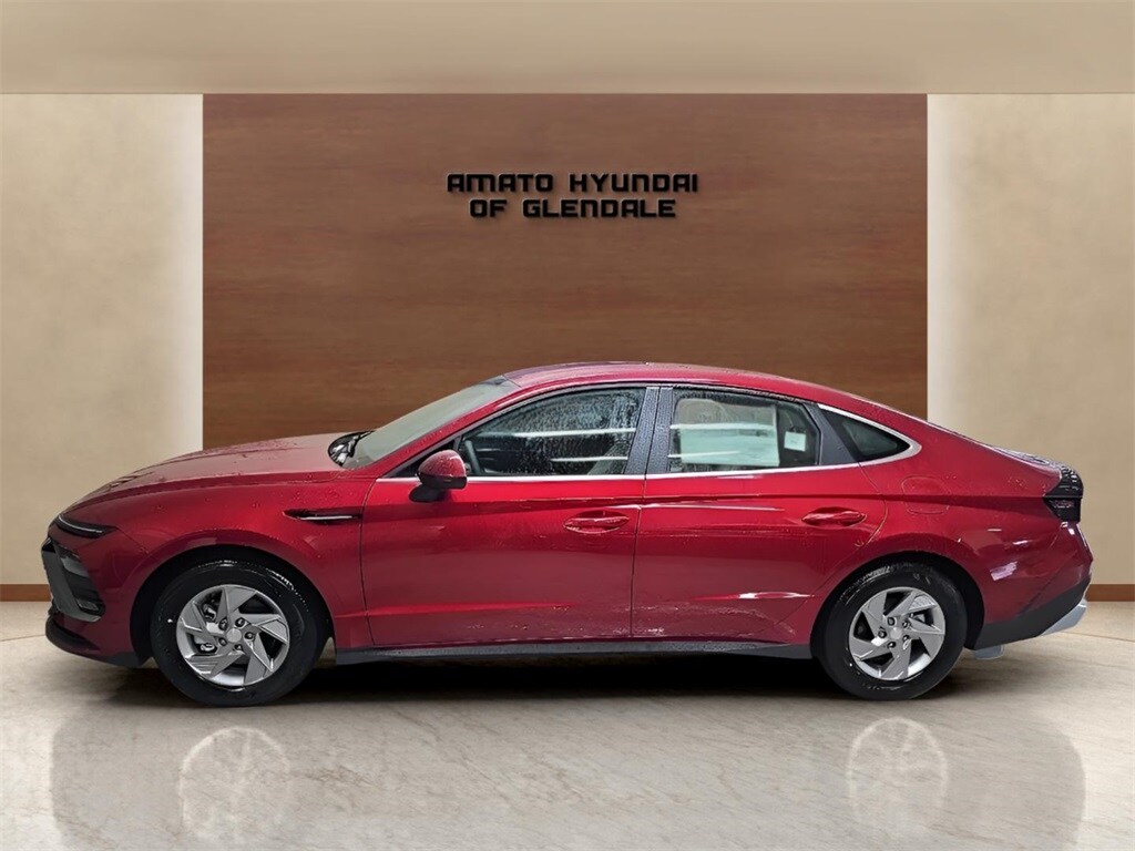 New 2026 Hyundai Sonata SE Sedan
