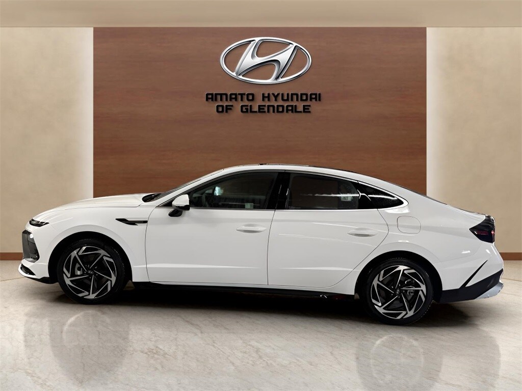 2025 Hyundai Sonata SEL Convenience photo 3