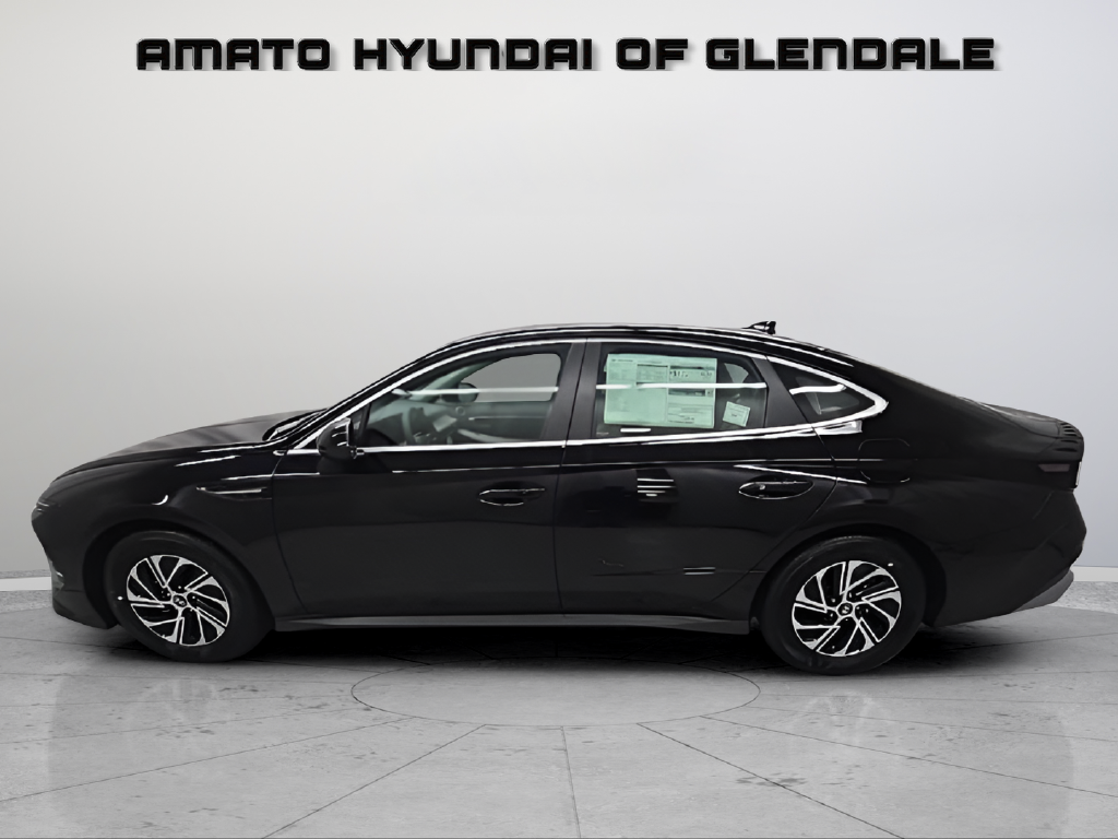 New 2026 Hyundai Sonata Hybrid Blue Sedan