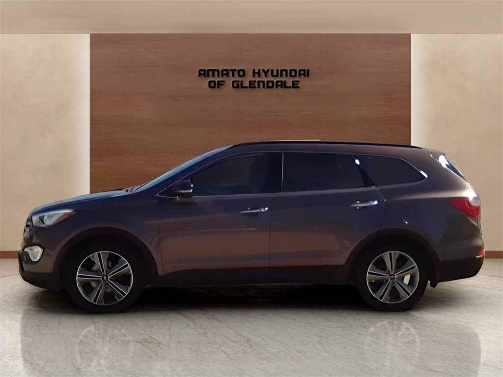 2014 Hyundai Santa Fe GLS photo 2