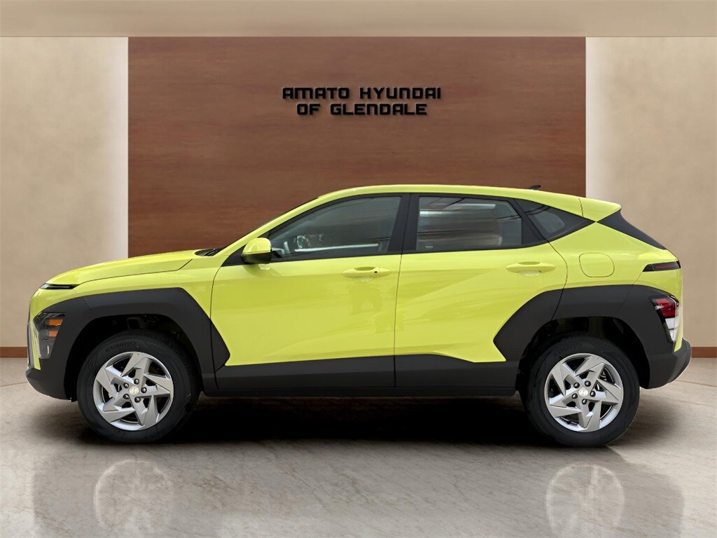 2026 Hyundai Kona SE photo 2