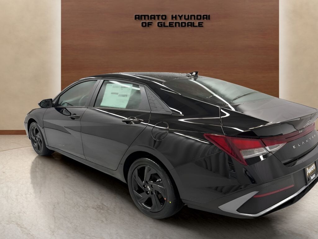 New 2026 Hyundai Elantra SEL Sport Sedan