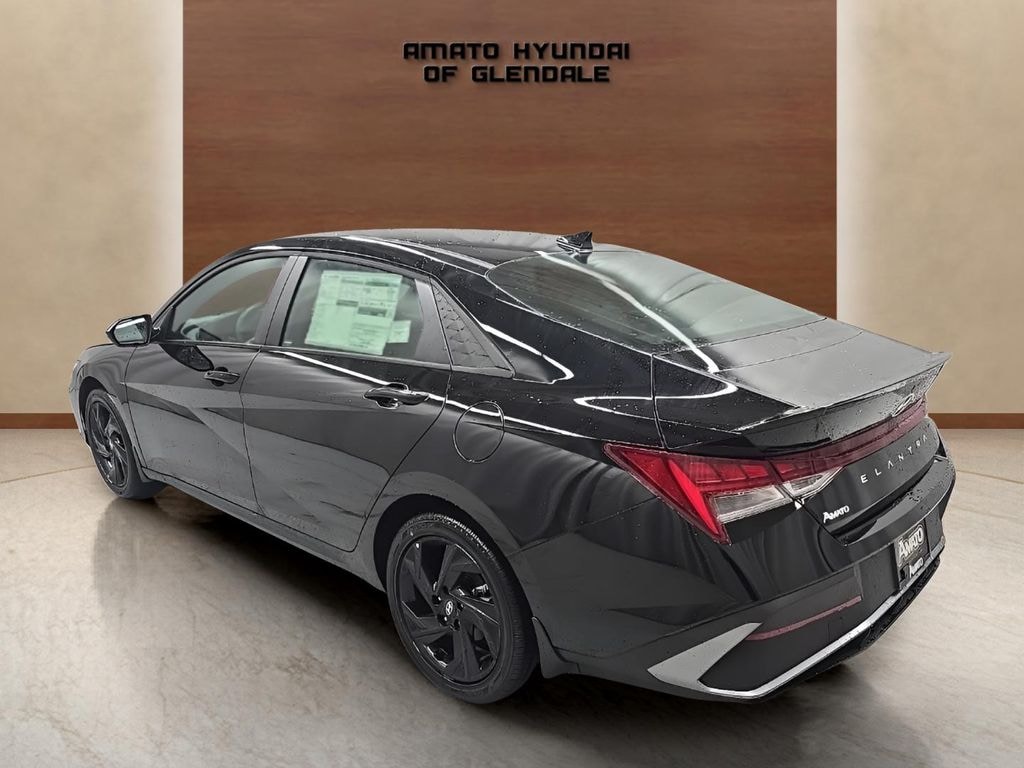 New 2026 Hyundai Elantra Hybrid SEL Sport Sedan