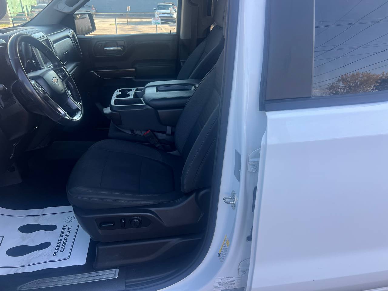 2019 Chevrolet Silverado 1500 LT - Photo 9