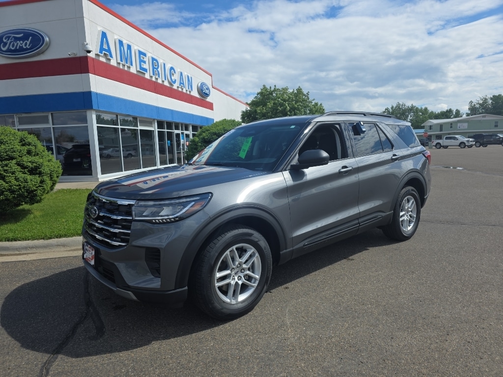 2026 Ford Explorer Active 4WD's photo