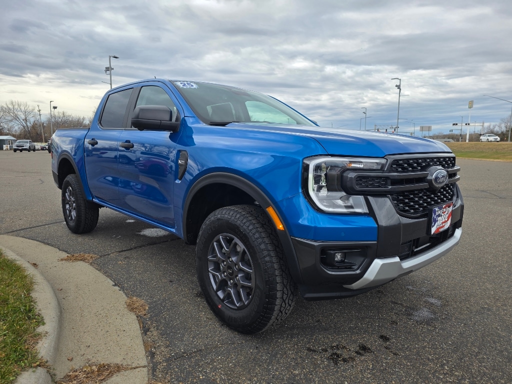 New 2025 Ford Ranger XLT SuperCrew