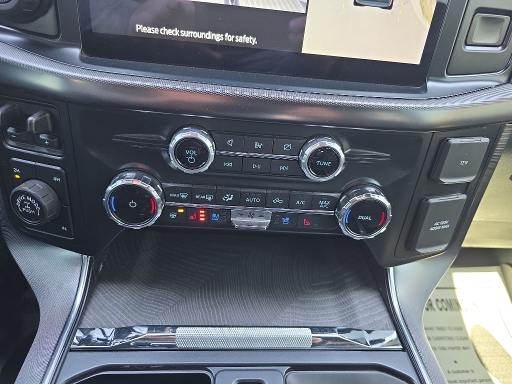 2022 Ford F-150 Platinum - Photo 17