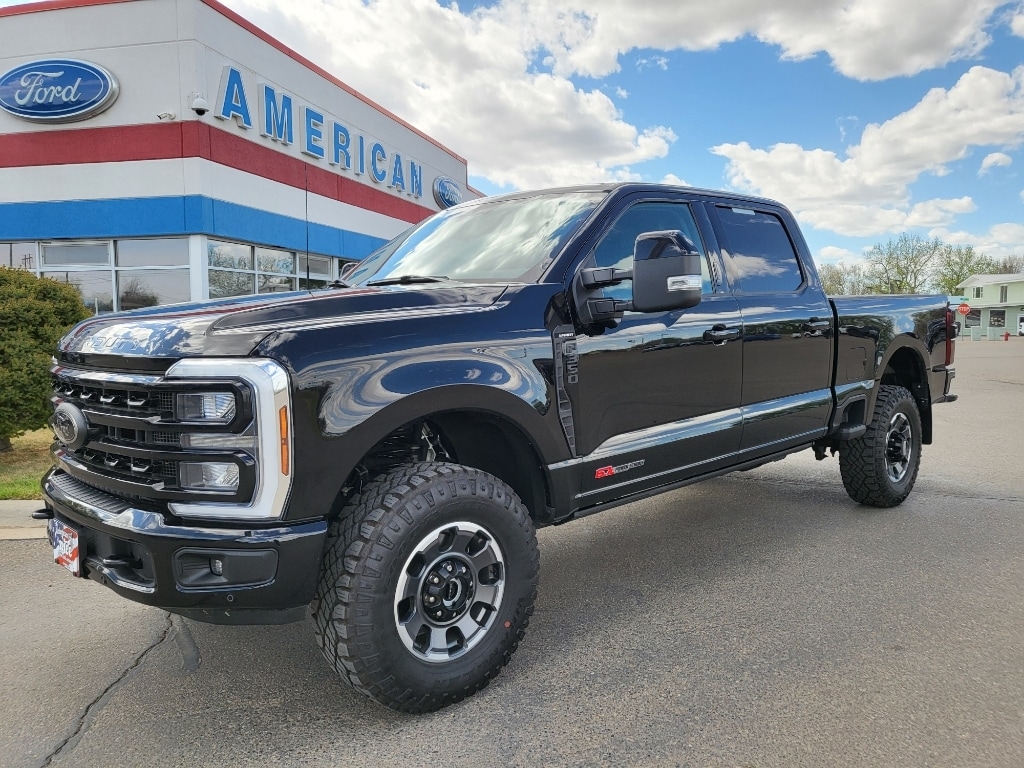2024 Ford F-350 Lariat 4x4 Crew Cab 160 in SRW's photo