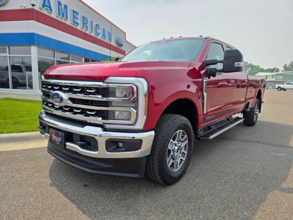 New 2025 Ford F-350 Lariat Crew Cab