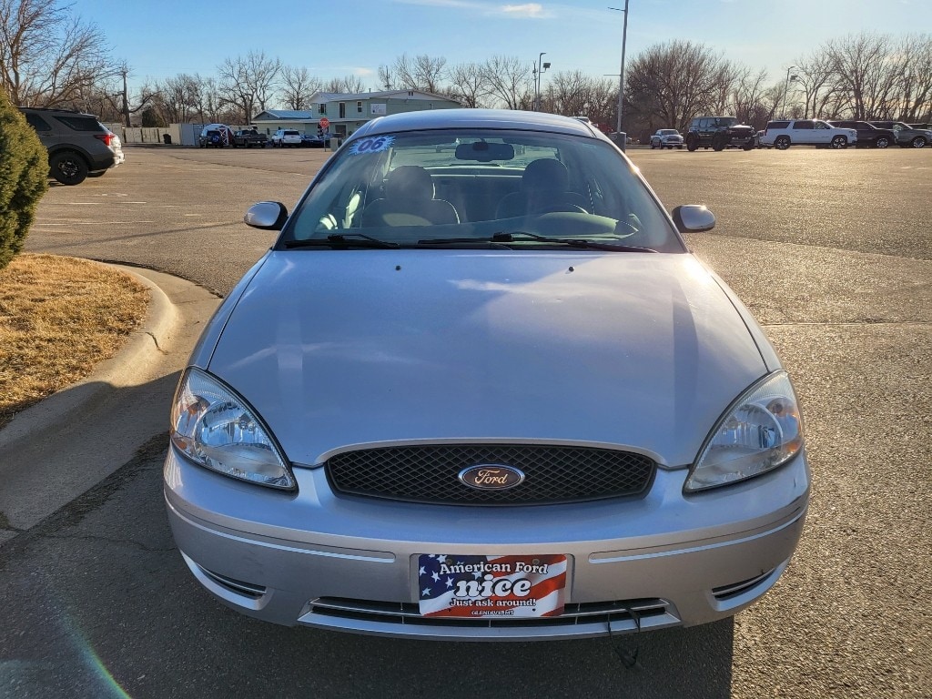 Used 2006 Ford Taurus SEL with VIN 1FAFP56U56A236679 for sale in Glendive, MT