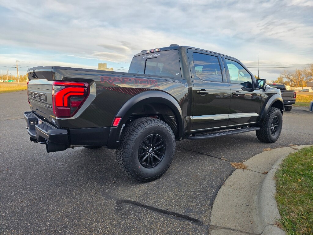 2025 Ford F-150 Raptor photo 4