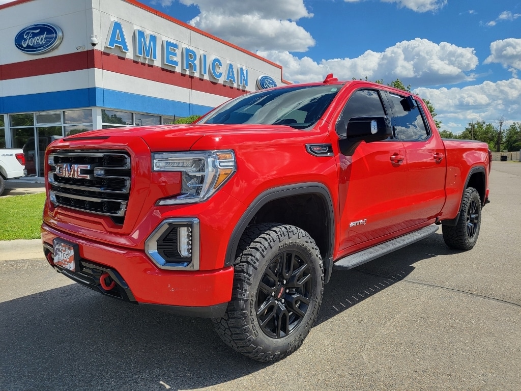2021 GMC Sierra 4WD Crew Cab Standard Box AT4's photo