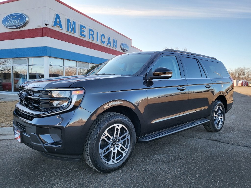 2026 Ford Expedition Active MAX 4x4's photo