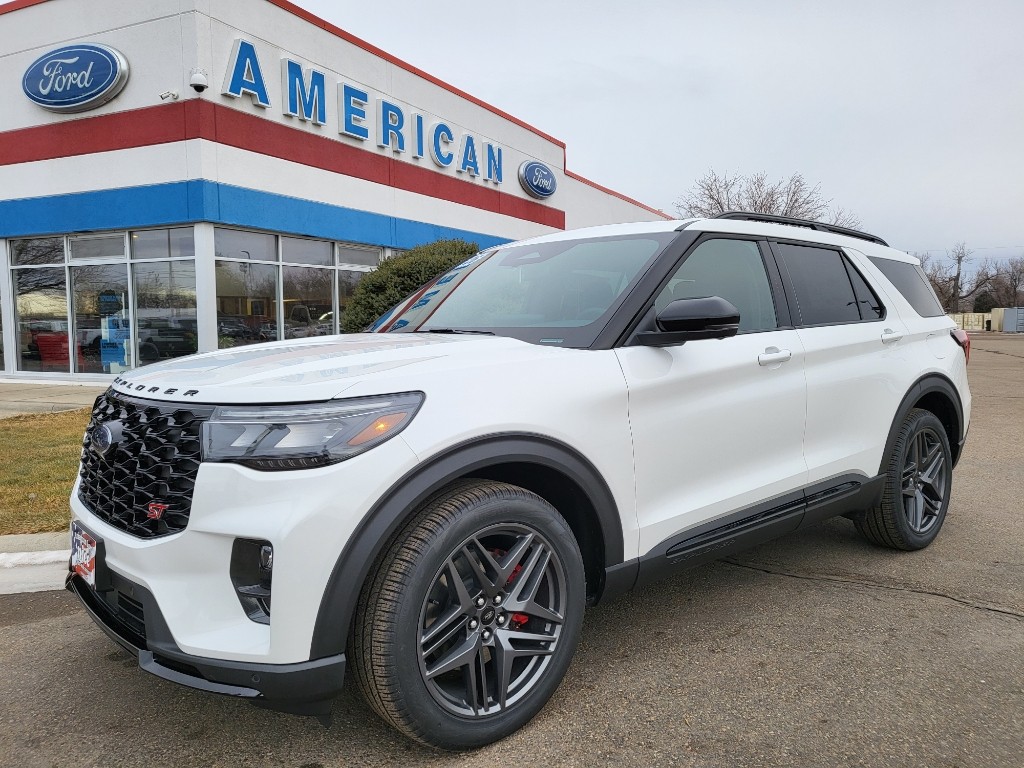 2026 Ford Explorer ST's photo