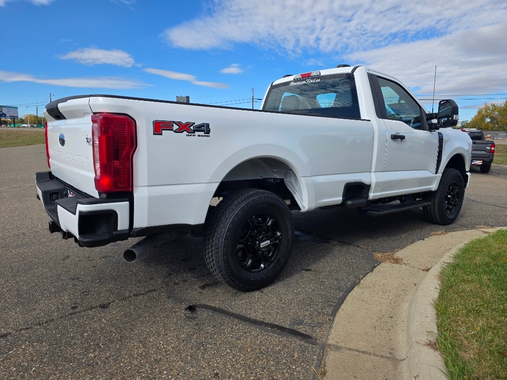 2026 Ford F-250 XL photo 4