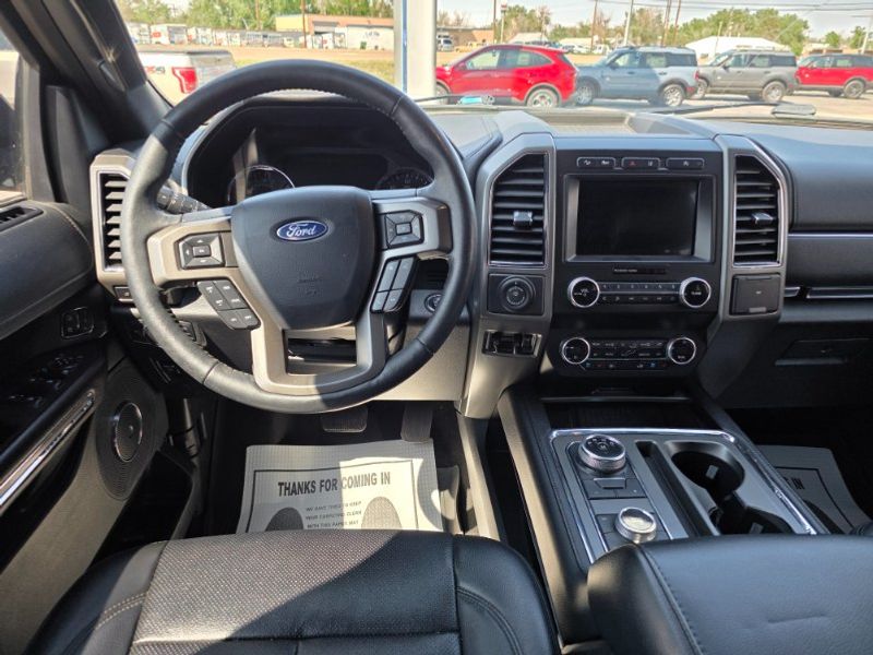 Used 2020 Ford Expedition XLT with VIN 1FMJU1JT6LEA86392 for sale in Glendive, MT