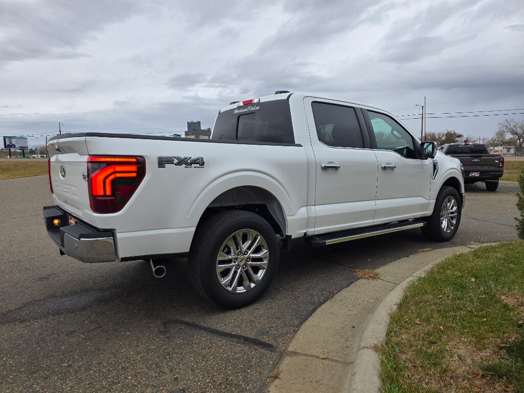 New 2025 Ford F-150 Lariat Crew Cab